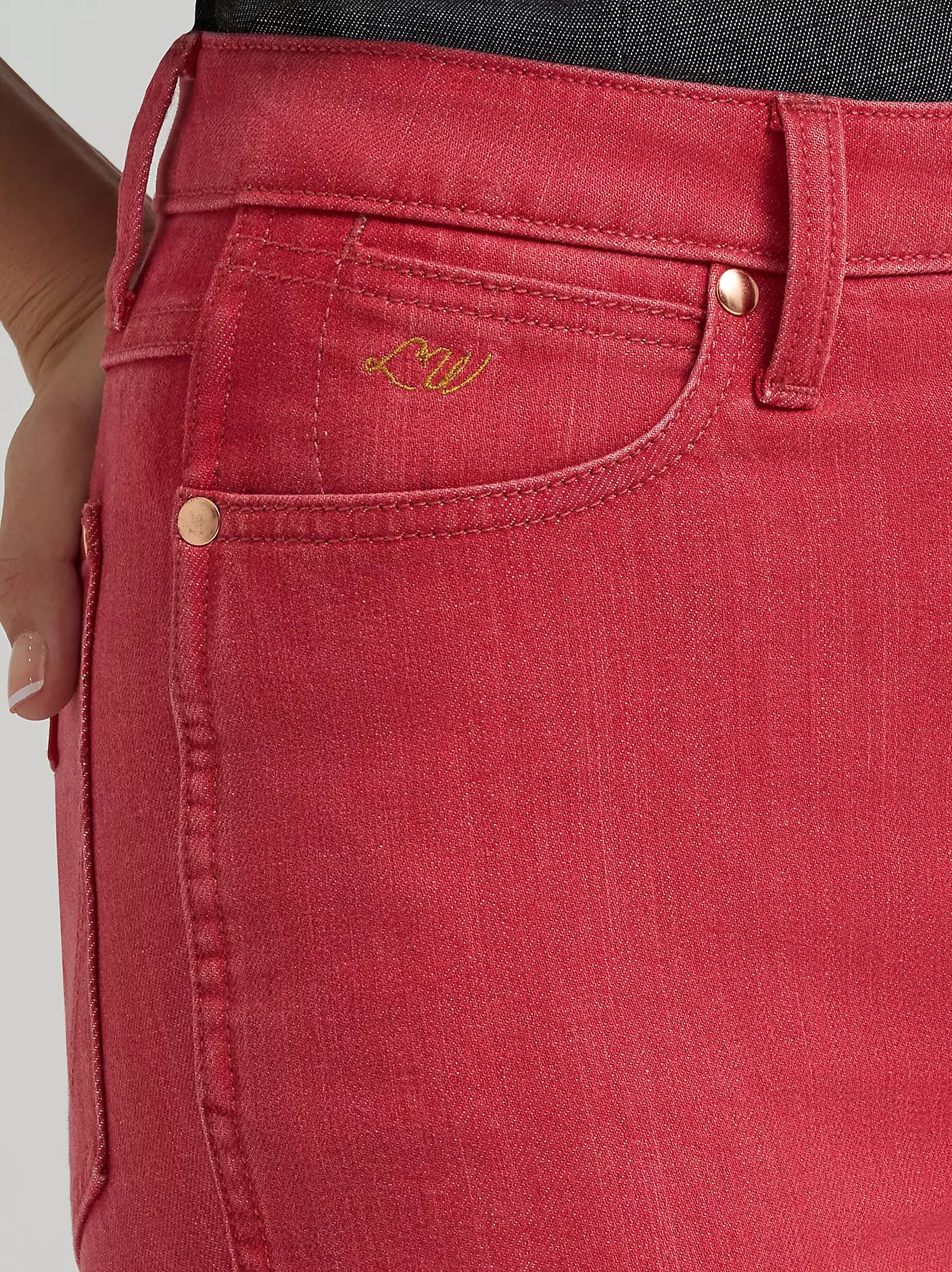 Wrangler Women's Lainey Wilson x Flare Jeans - Red
