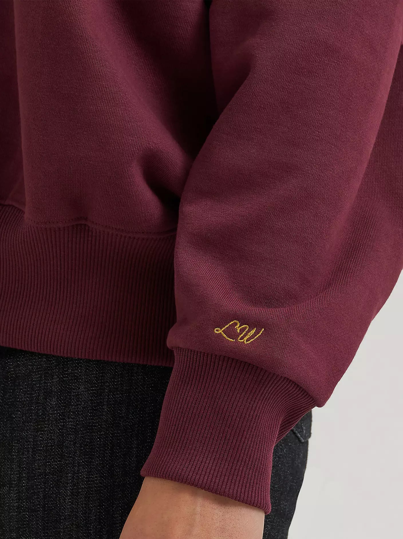 Wrangler Womens Lainey Wilson Rodeo Nights Sweatshirt Burgundy