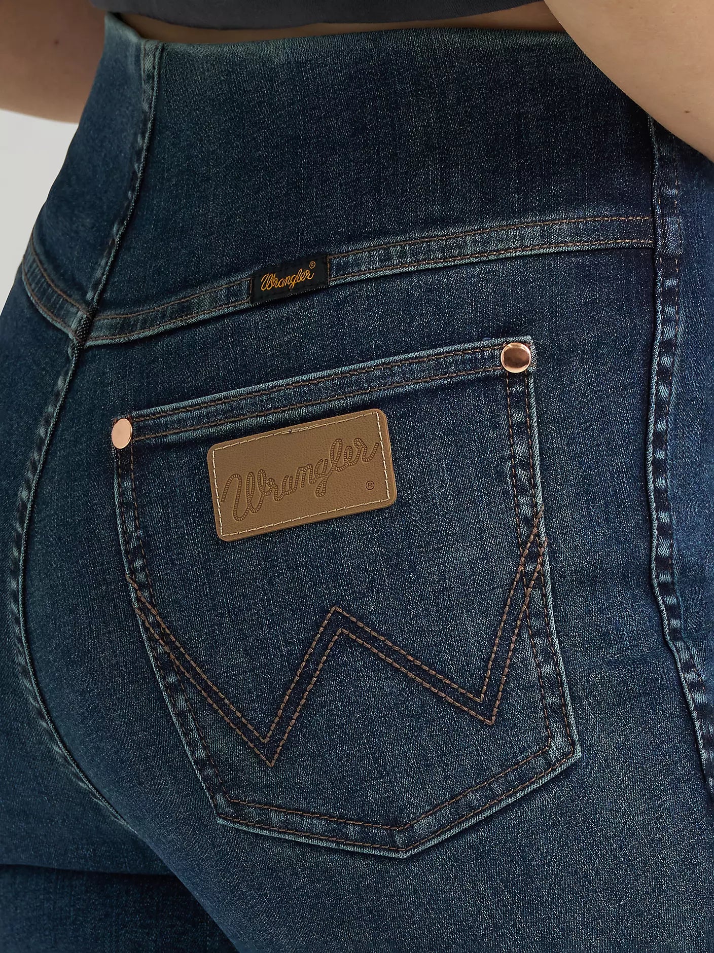 Wrangler Women's Lainey Wilson x Pull-On Bell Bottoms 32Leg