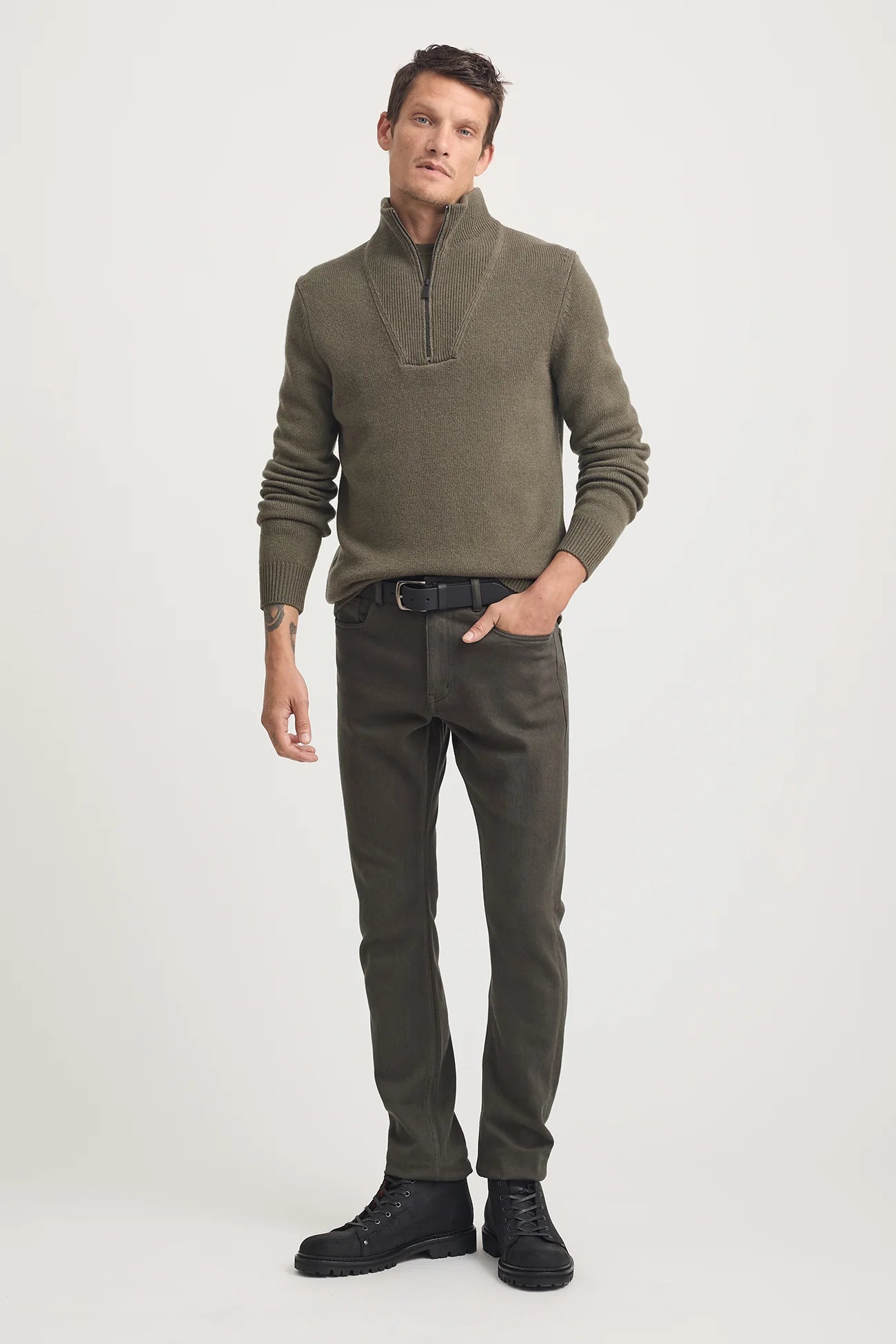 Toorallie Men's Lambswool Half Zip - Khaki