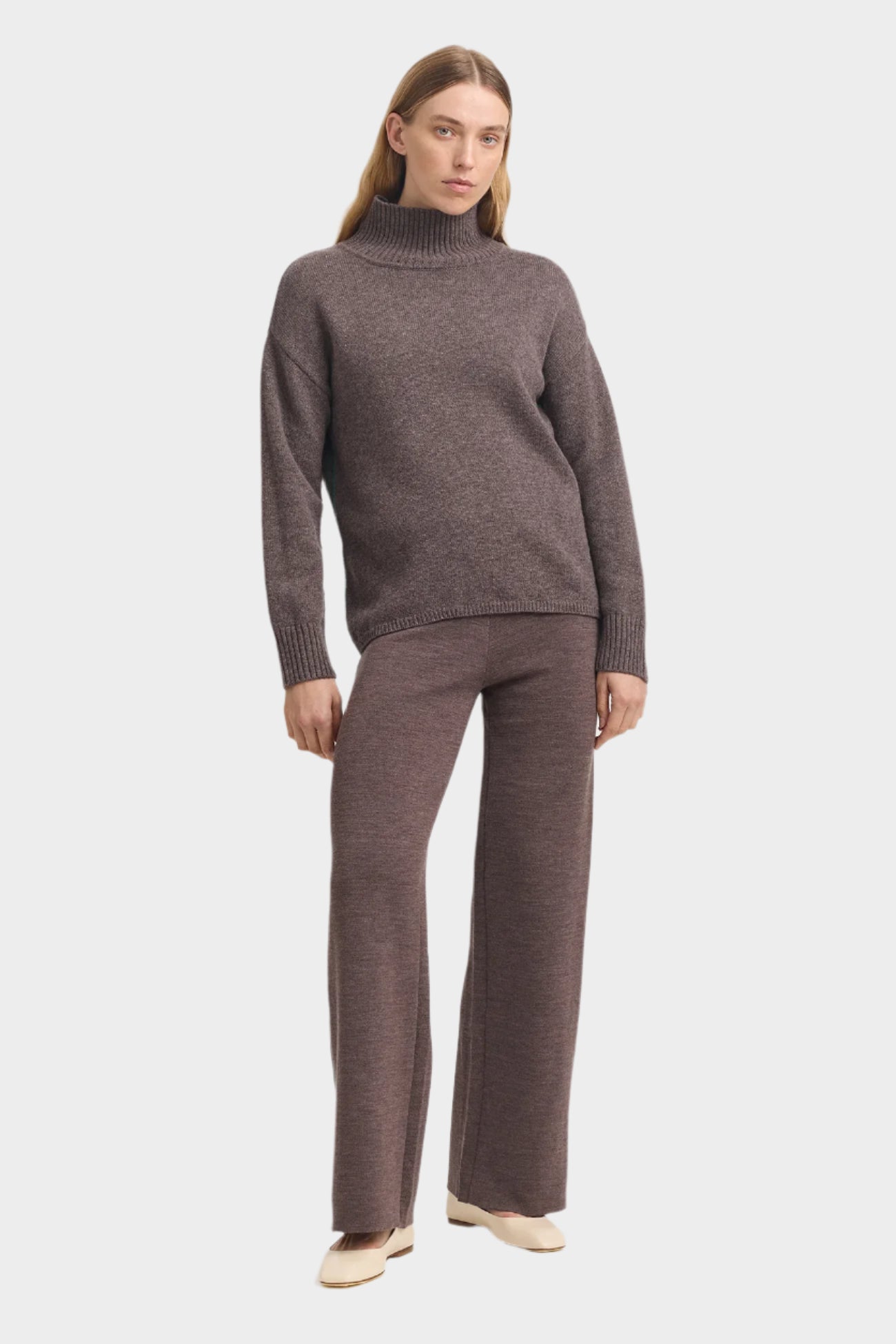Toorallie Women's Funnel Neck Jumper - Mocha