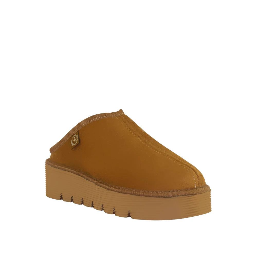 UGG PLATFORM BOBI SCUFF SLIPPER - CHESTNUT