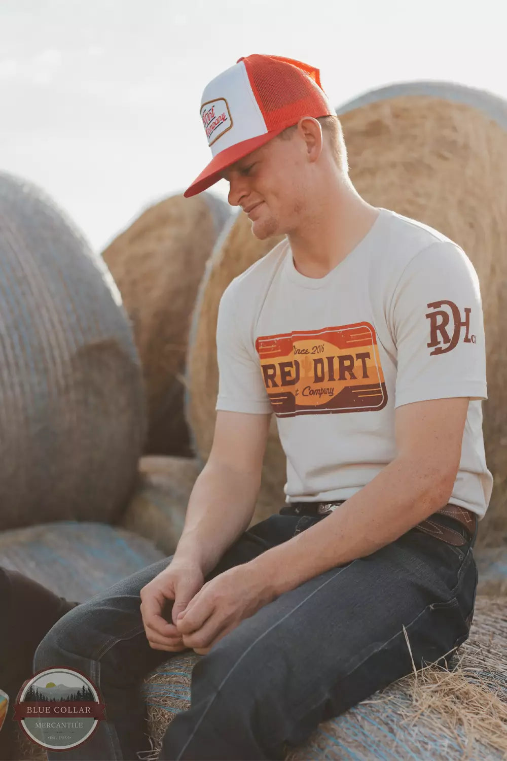 Red Dirt Hat Unisex Raw Hide Short Sleeve T-Shirt - Tan