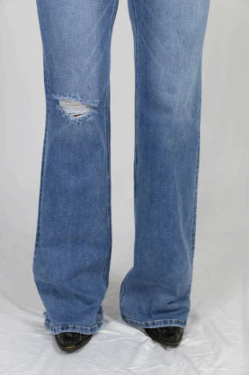 CC Western Signature Nick High Rise Jean - Medium Wash