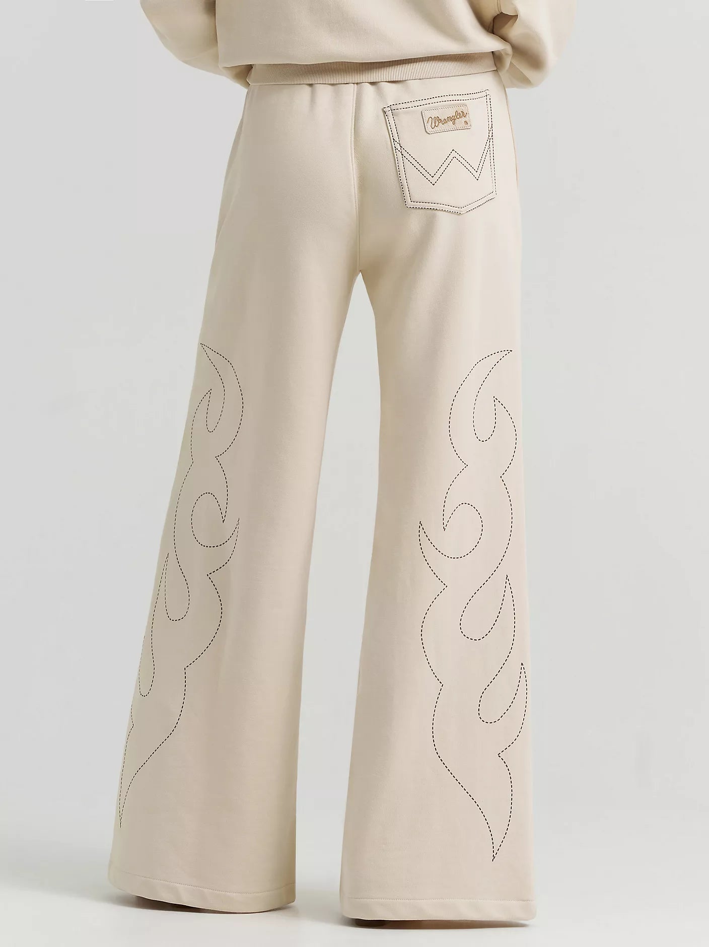 Wrangler® Lainey Wilson x Cowboy Sweatpants - Cocoa Creme