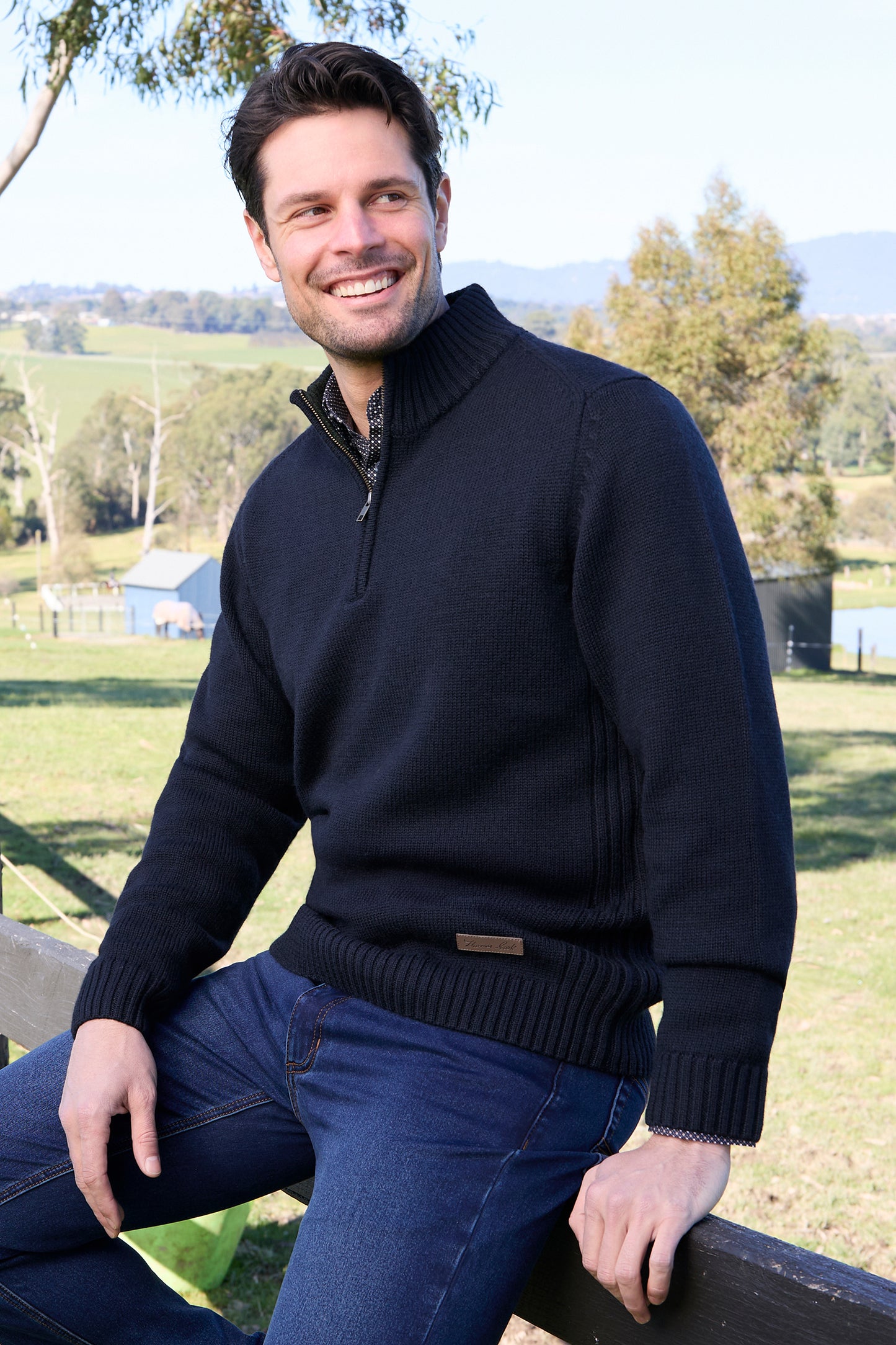 Thomas Cook Men's MASON 1/4 ZIP JUMPER - NAVY
