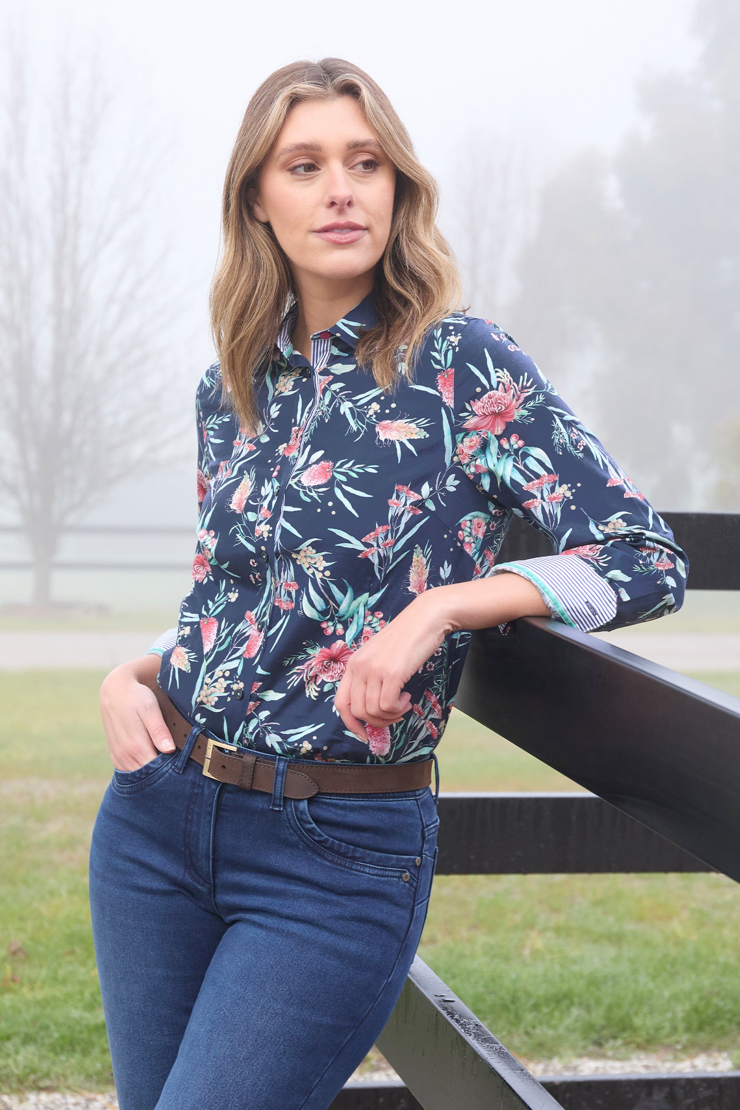 Thomas Cook Women's Kelly Ls Shirt - Navy