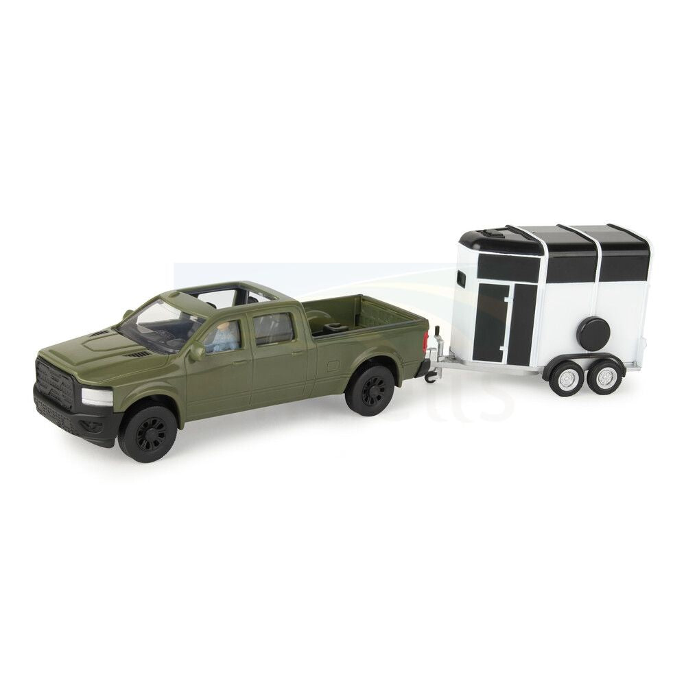 John Deere - 1:32 Horse Trailer Set; Truck, Trailer, Horse, Colt & Driver Figure