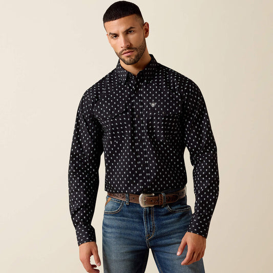 Ariat Men's Truth Fitted Snap Shirt - Black Paisley Print