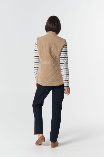 VEST7_IcedCoffee