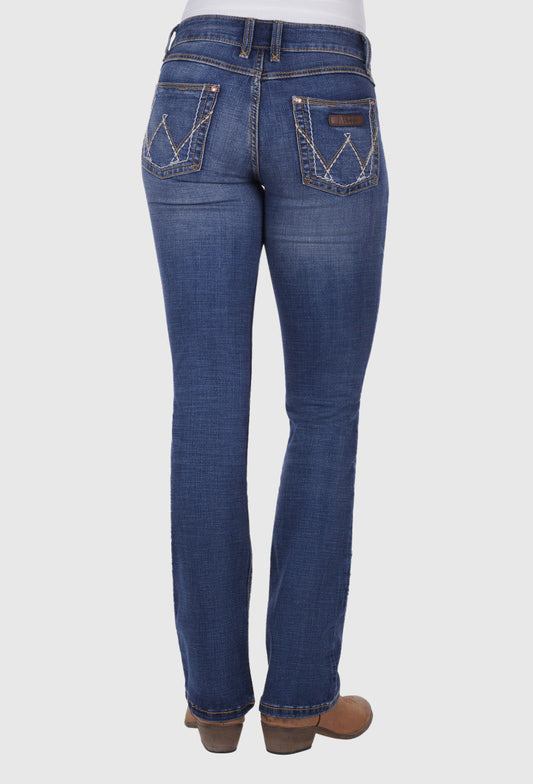 WRANGLER WOMENS MID RISE BOOT CUT JEAN 34 LEG