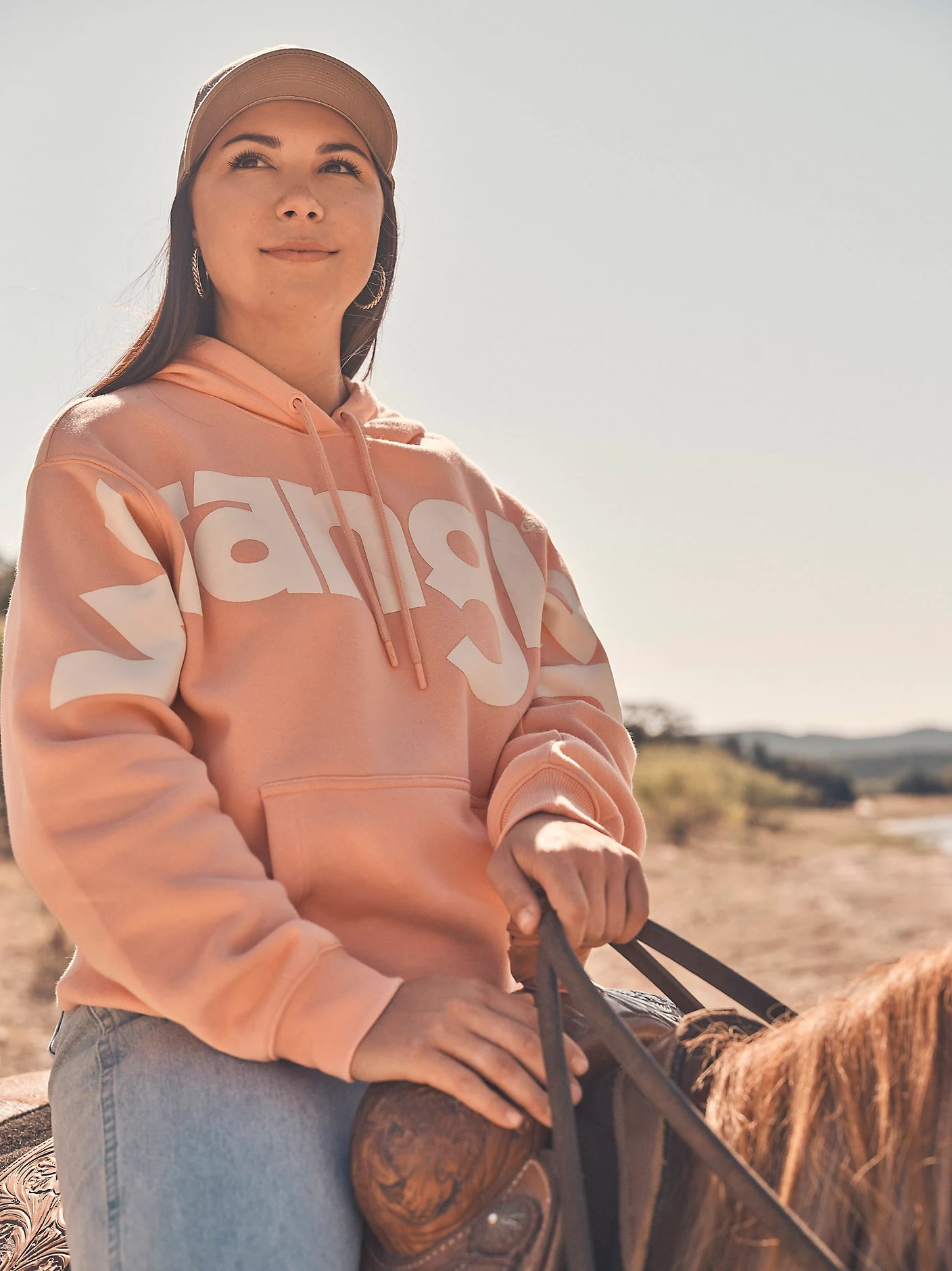 Wrangler Women's Bold Logo Hoodie - Pink