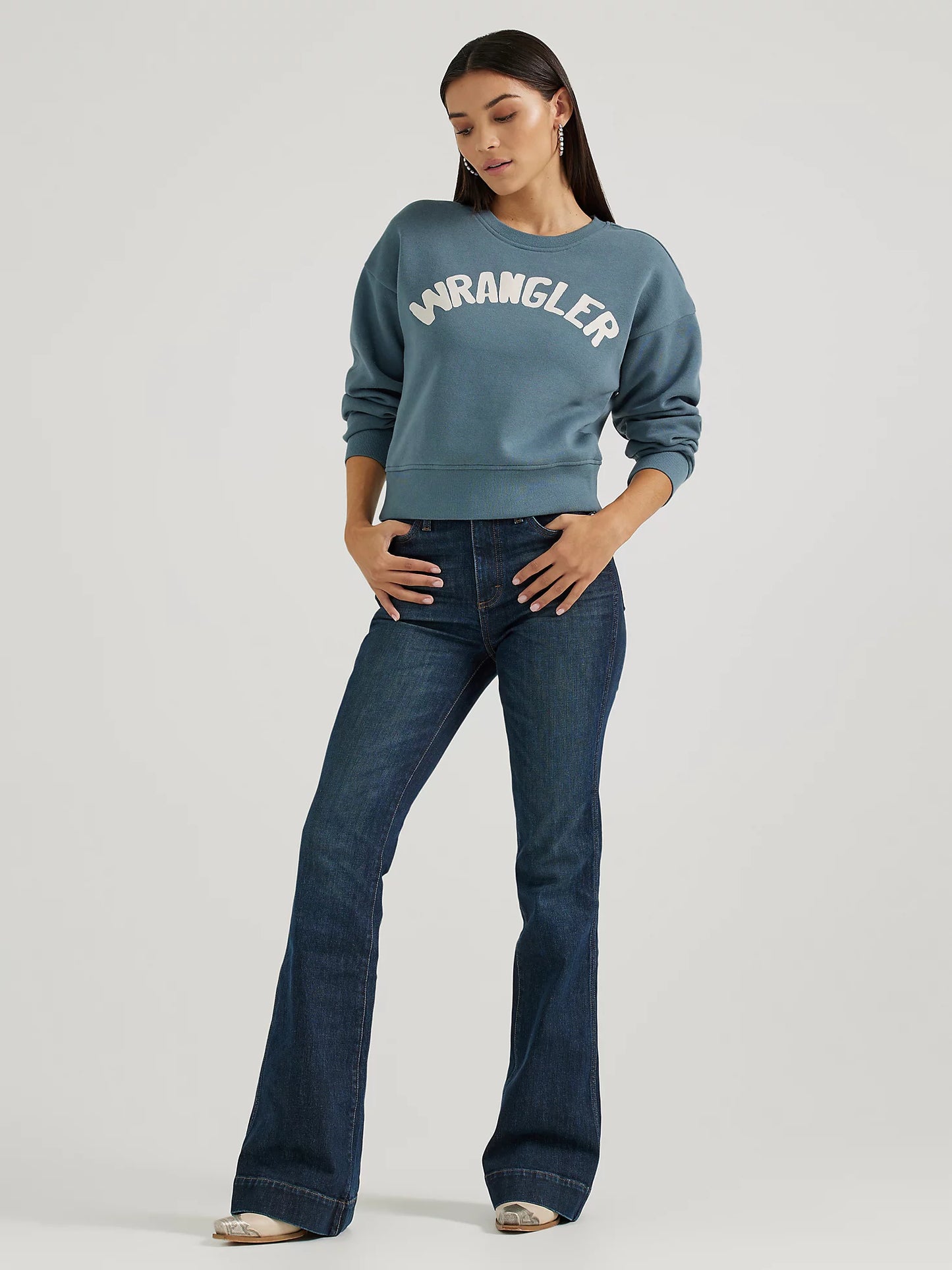 Wrangler Women's Shabby Logo Pullover Sweatshirt - Blue