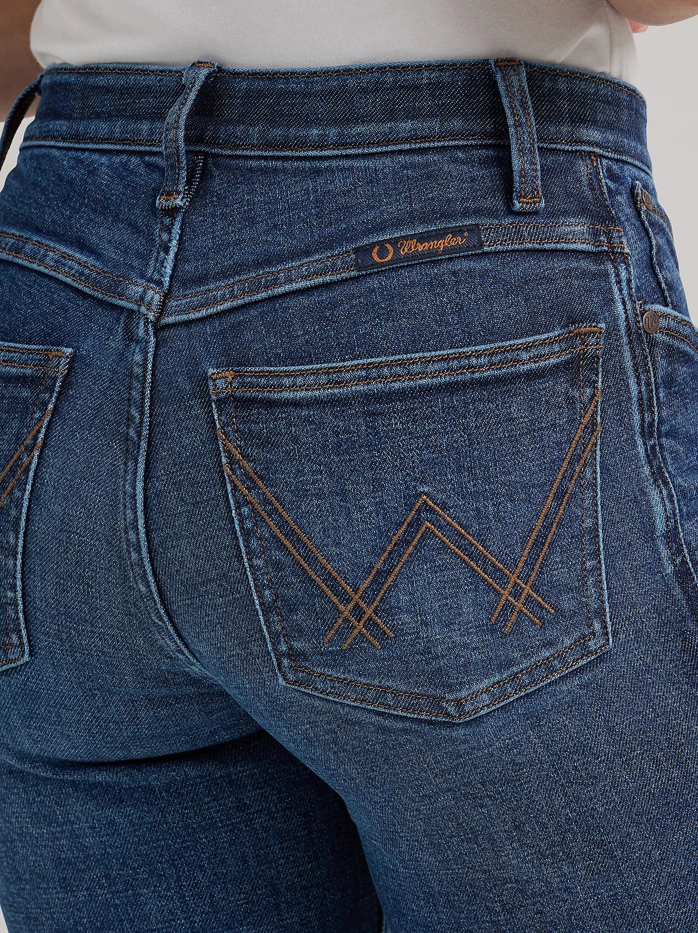 Wrangler Women's Ultimate Riding Jean Willow Mid-Rise Trouser 34Leg