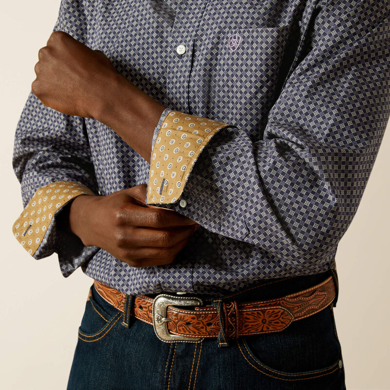 Ariat Men's Wrinkle Free Dale Classic Fit Shirt - Navy