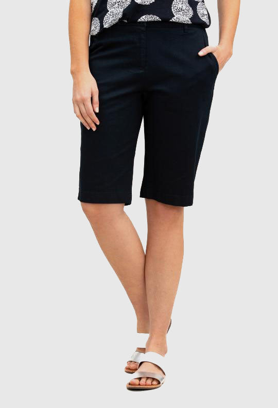 Yarra Trail Women's Chino Short - CLEARANCE
