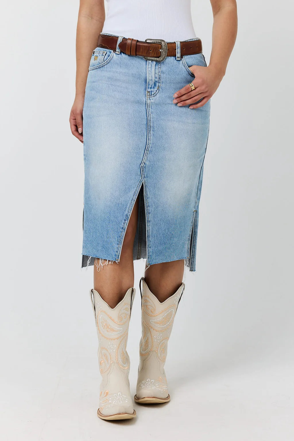 Ringers Western Zahra Women's Mid Rise Denim Midi Skirt – Vintage Light Blue