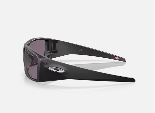 Oakley Heliostat Sunglasses – Lightweight High Wrap Frame S 126mm