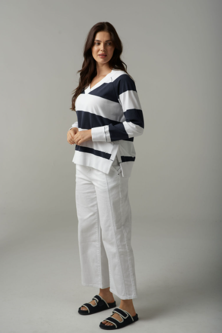 Goondiwindi Cotton Stripe V Neck Sweater - White/Parisian Navy
