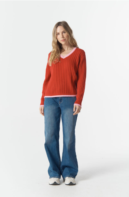 Goondiwindi Cotton Glow V Neck Knit