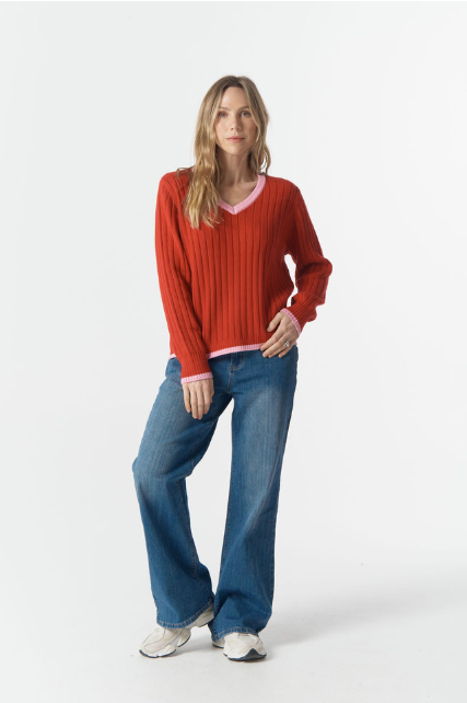 Goondiwindi Cotton Glow V Neck Knit