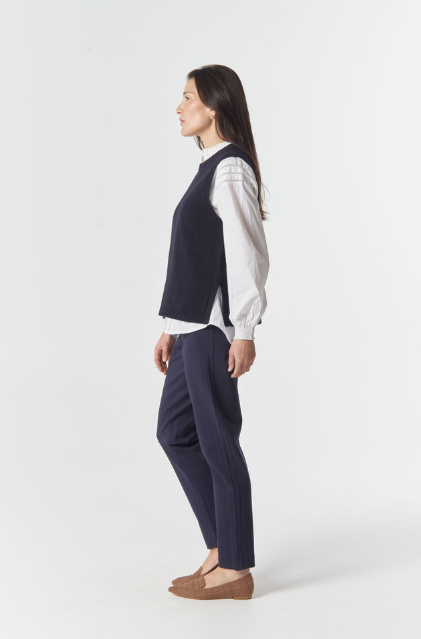 Goondiwindi Cotton Amber Merino Cotton Knit Vest - Dark Navy